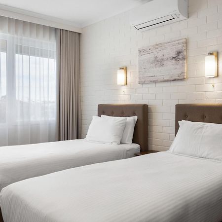 Best Western Adelaide Airport Екстериор снимка