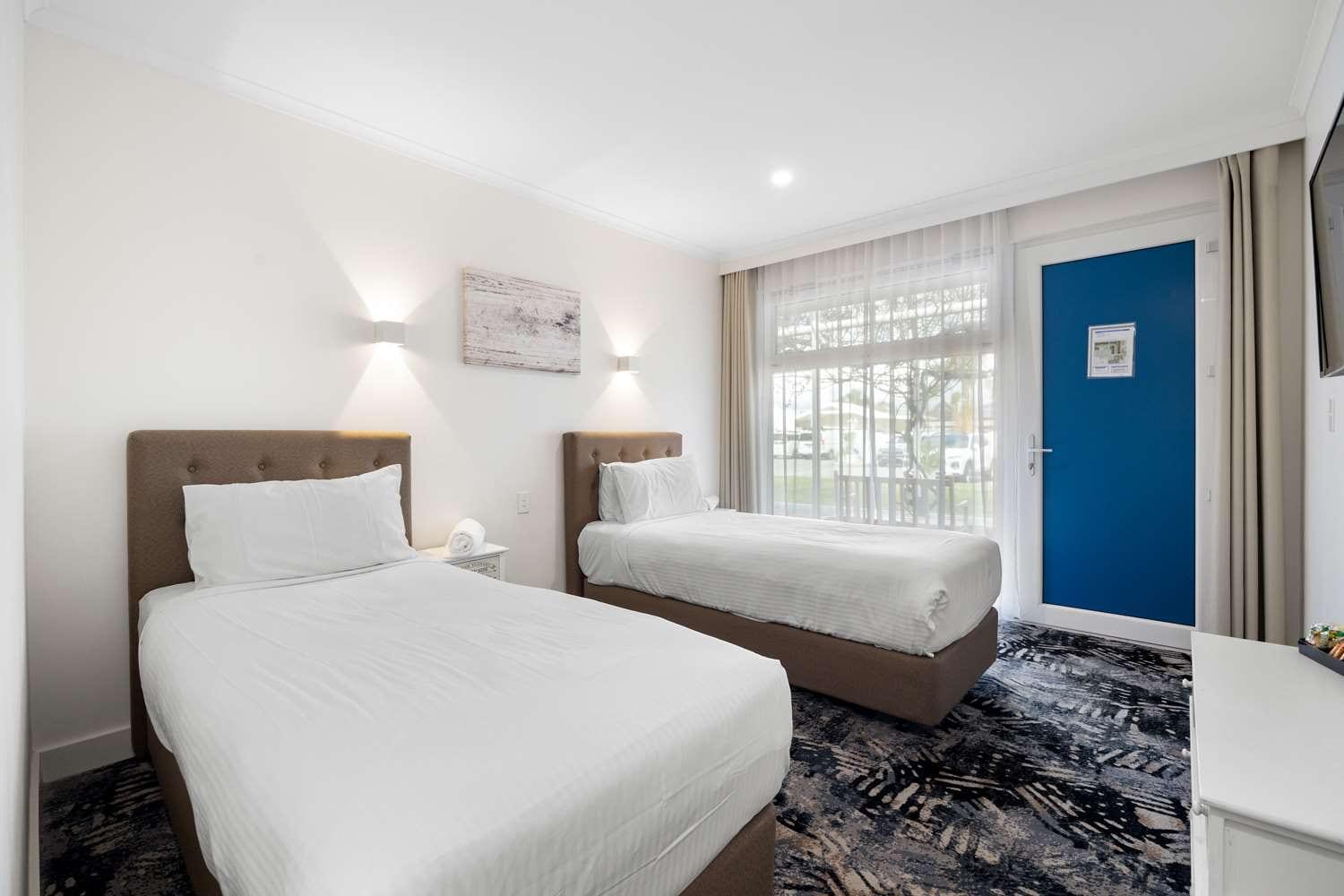 Best Western Adelaide Airport Екстериор снимка